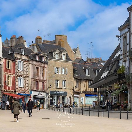 Appartement Le Patio - Hypercentre - Cour Au Calme - Wifi à Vannes Extérieur photo